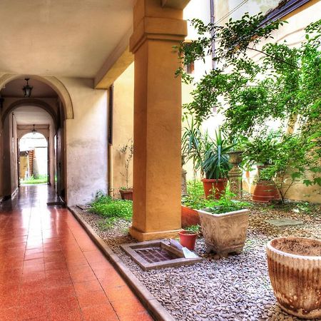 Bologna City Center Apartment By Wonderful Italy Exteriér fotografie
